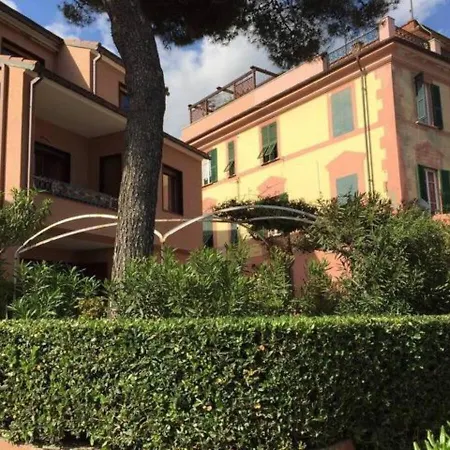 Nautilus Location Near Beaches Monterosso al Mare